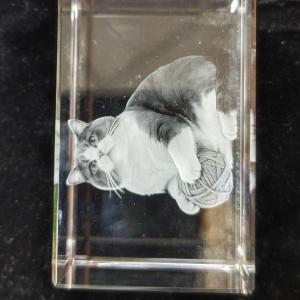 Crystal ball machine